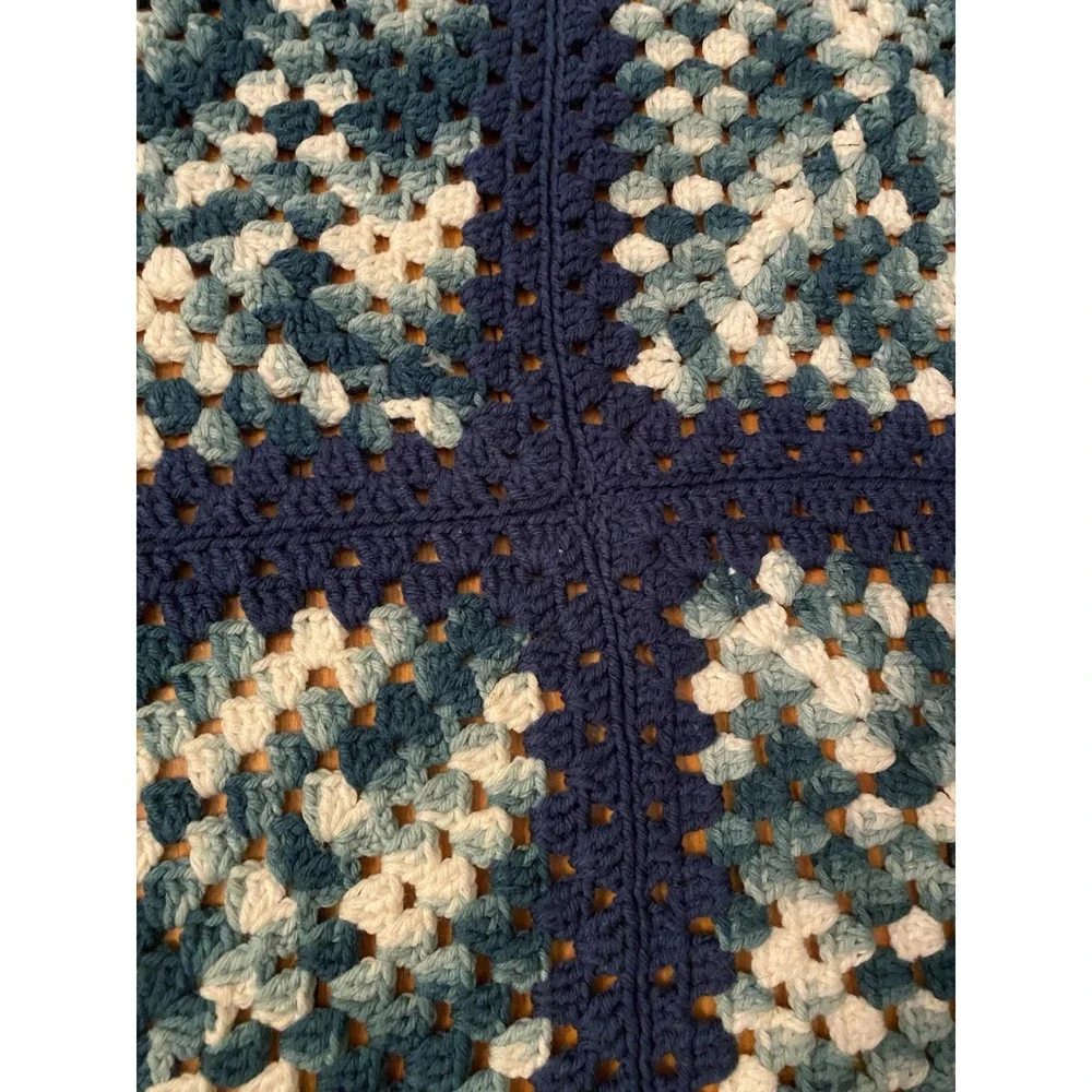 Grannycore Afgan‎ Handmade Granny Square Crochet Blue Throw 3.5 x 6 Cottagecore
